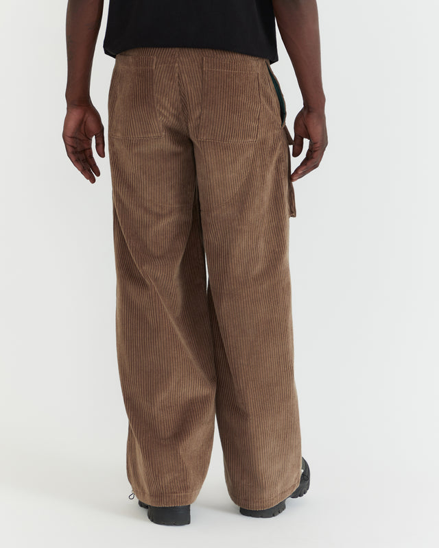 Corduroy Front Pocket Pant in Brown – REESE COOPER®