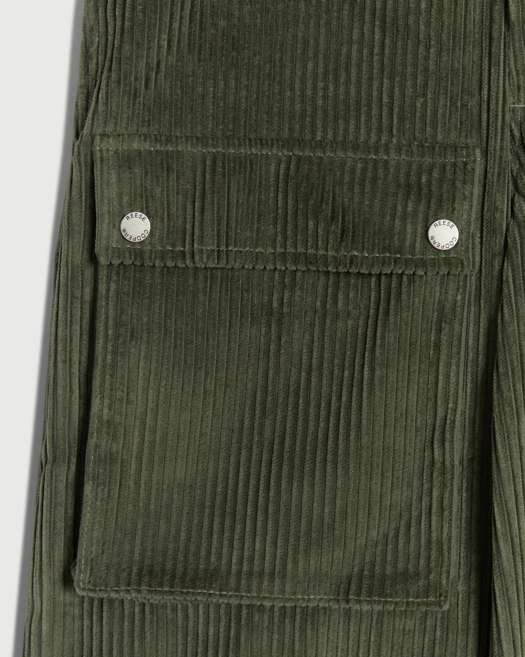 Corduroy Front Pocket Pant in Green