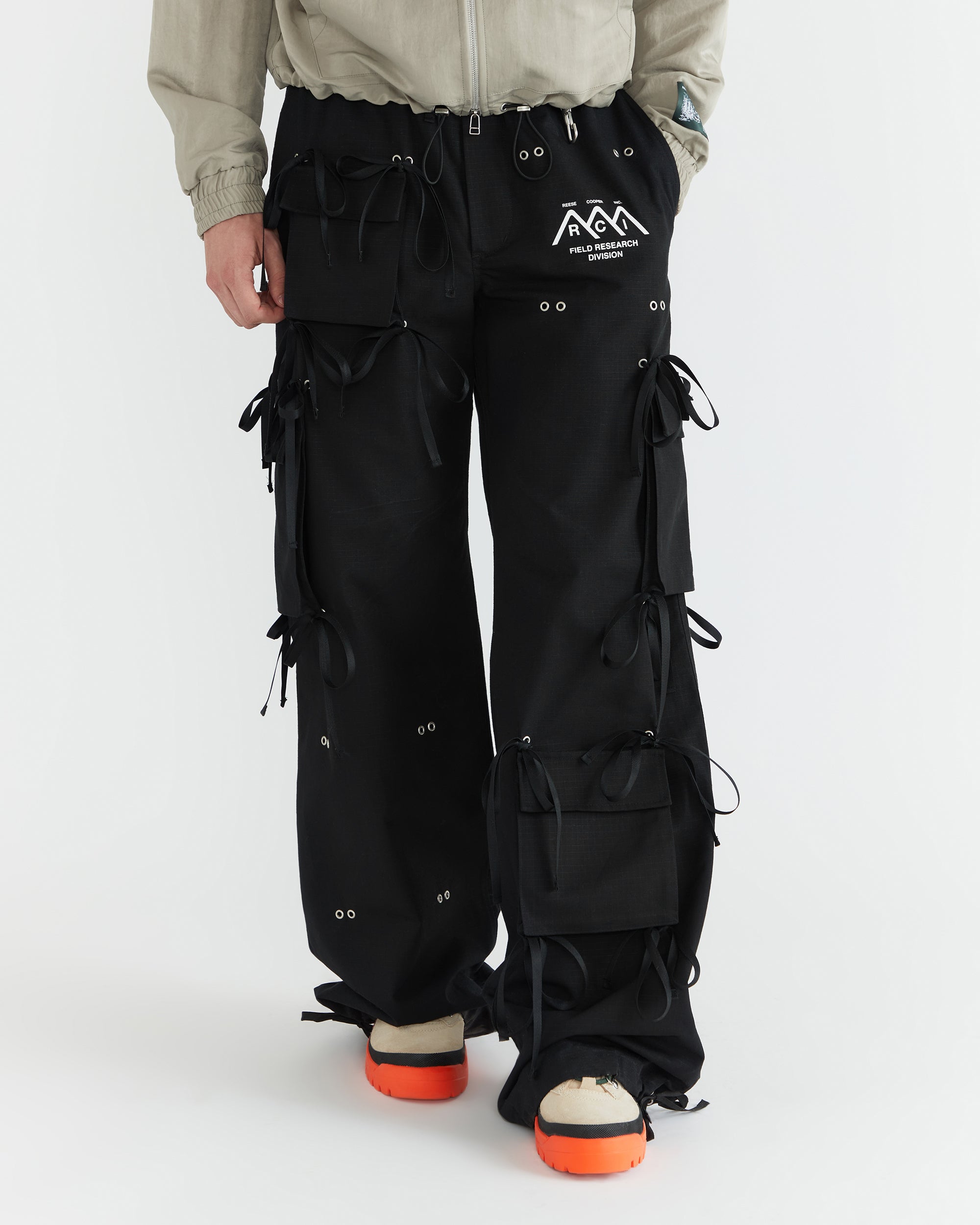 Men - Modular Pocket Cotton Ripstop Cargo Pant - Black - 3