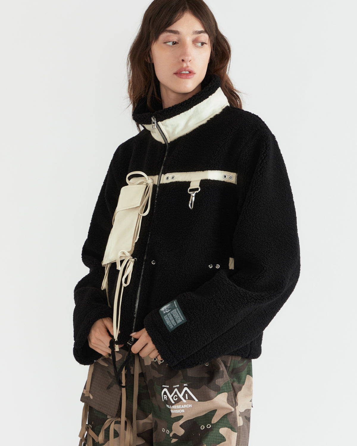 Women - Modular Pocket Sherpa Fleece - Black - 2