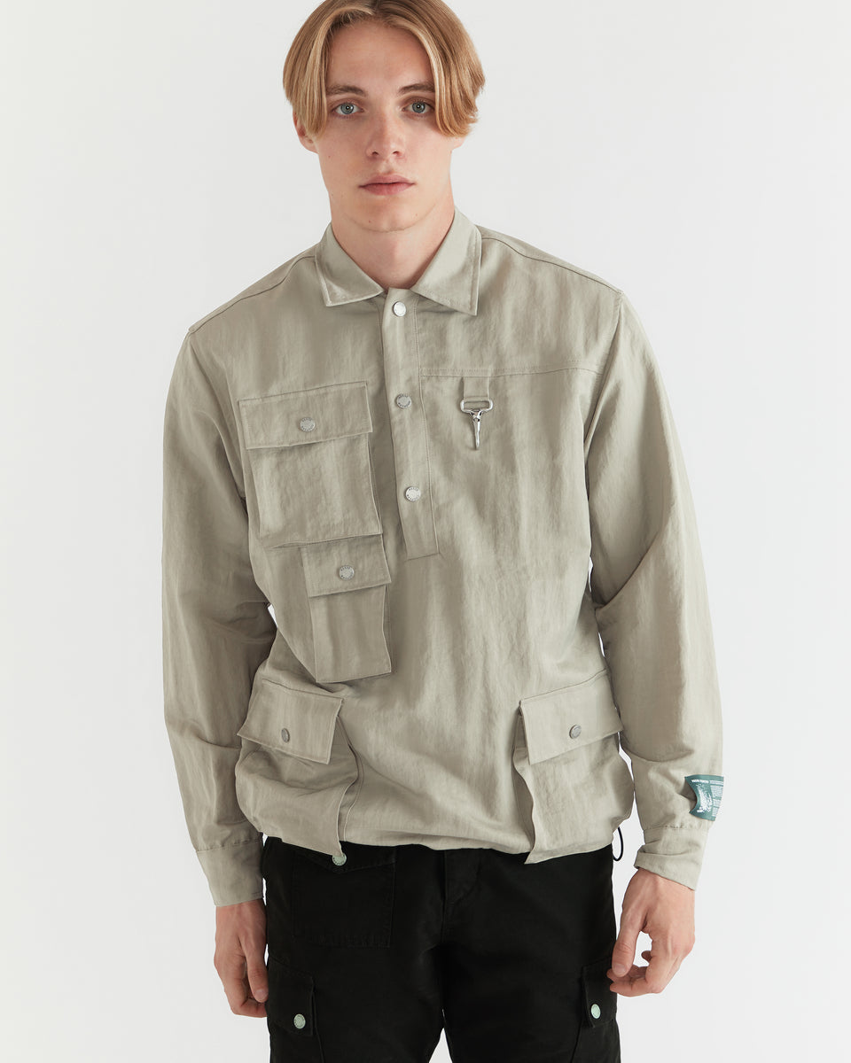 Nylon Cargo Pullover Shirt in Stone – REESE COOPER®