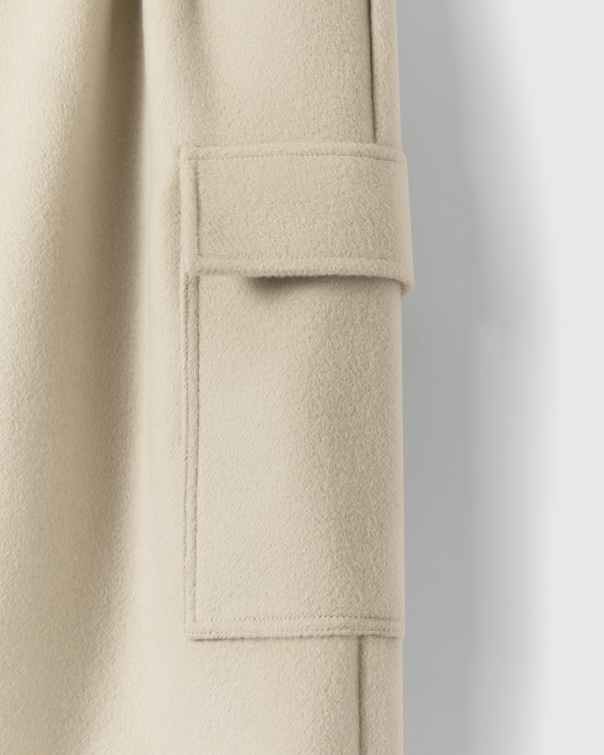 Pleated Cargo Trouser in Cream Merino Wool