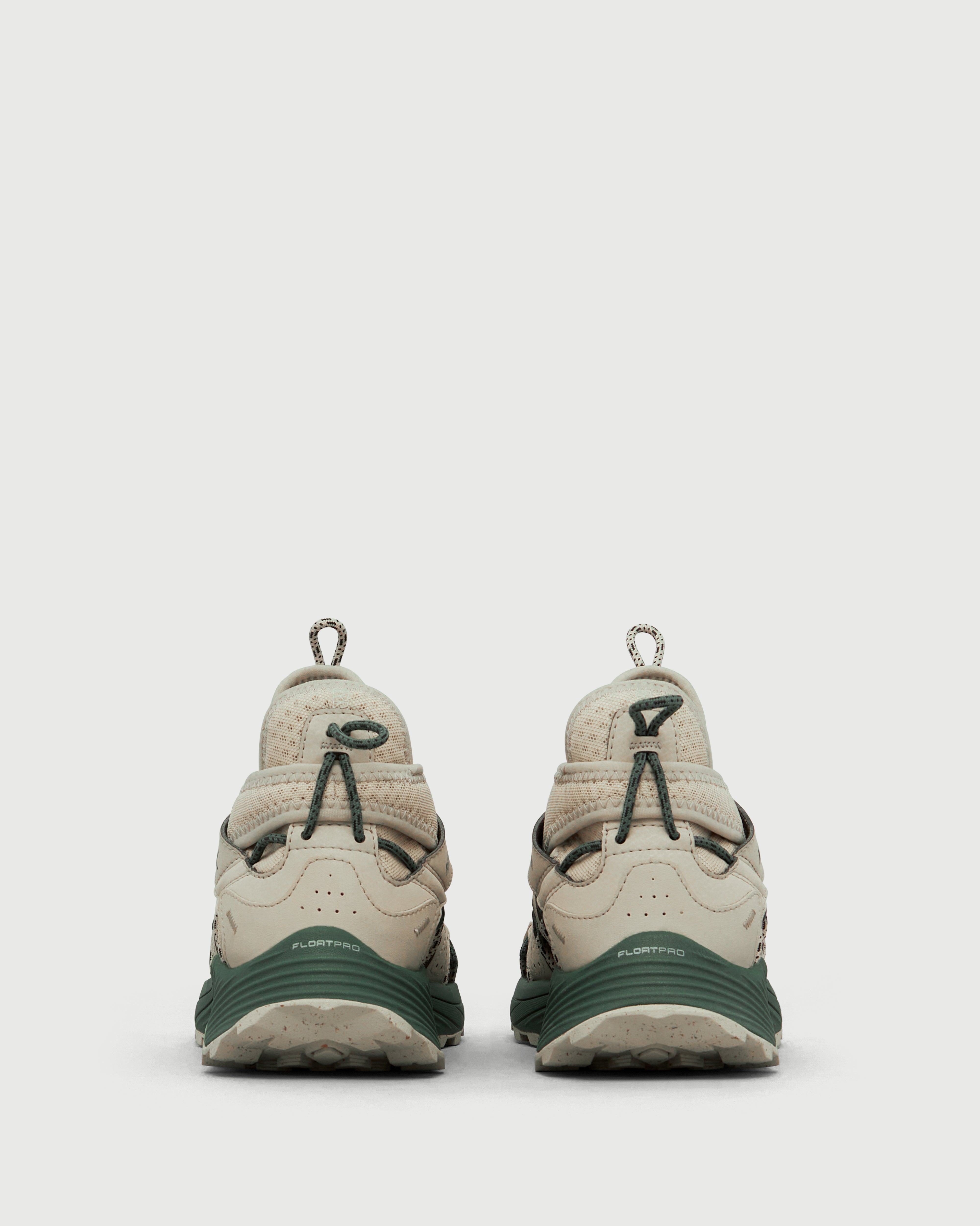 RC x Merrell 1TRL Moab Flight Sieve in Oyster