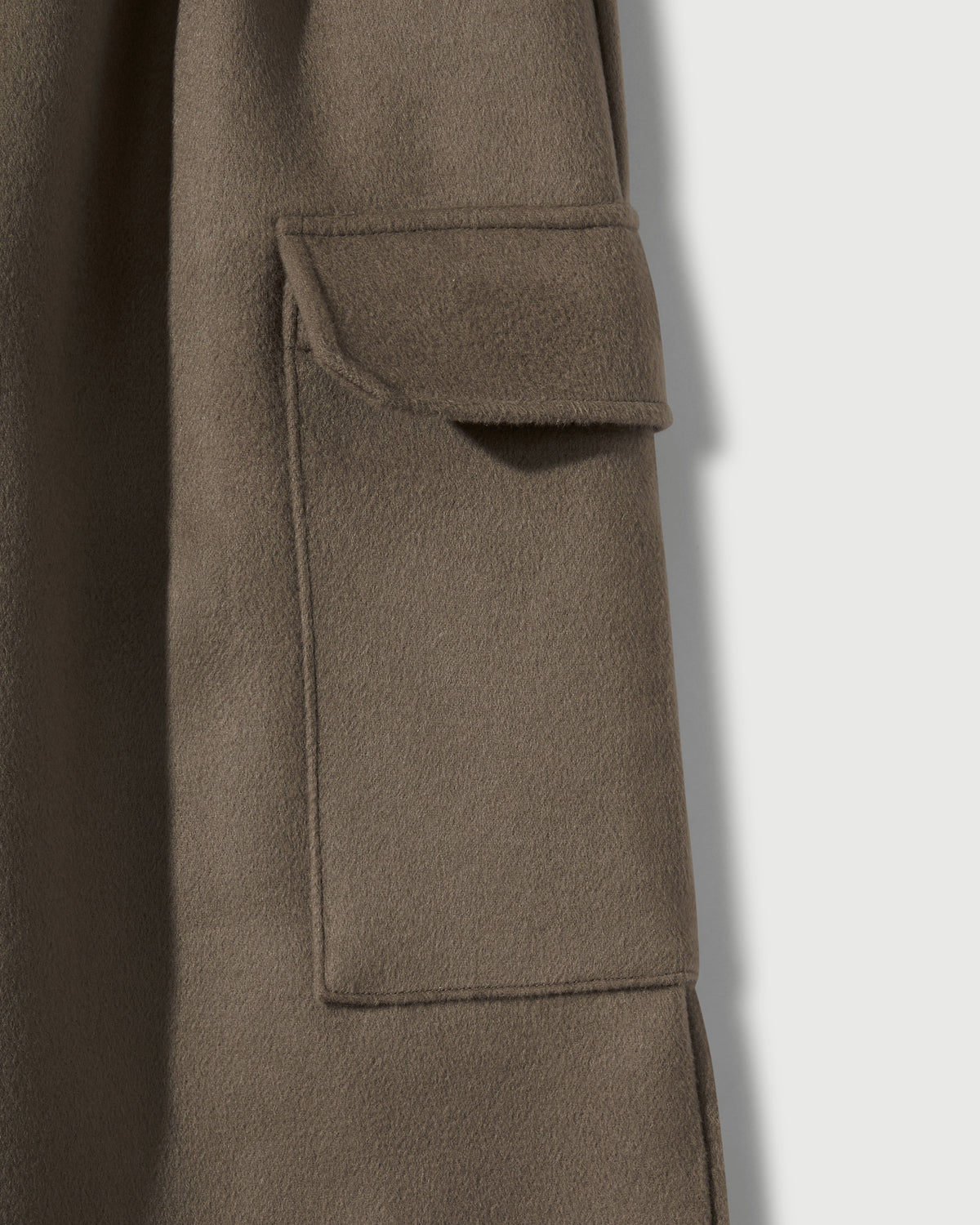 Merino Wool Pleated Cargo Trouser in Warm Grey