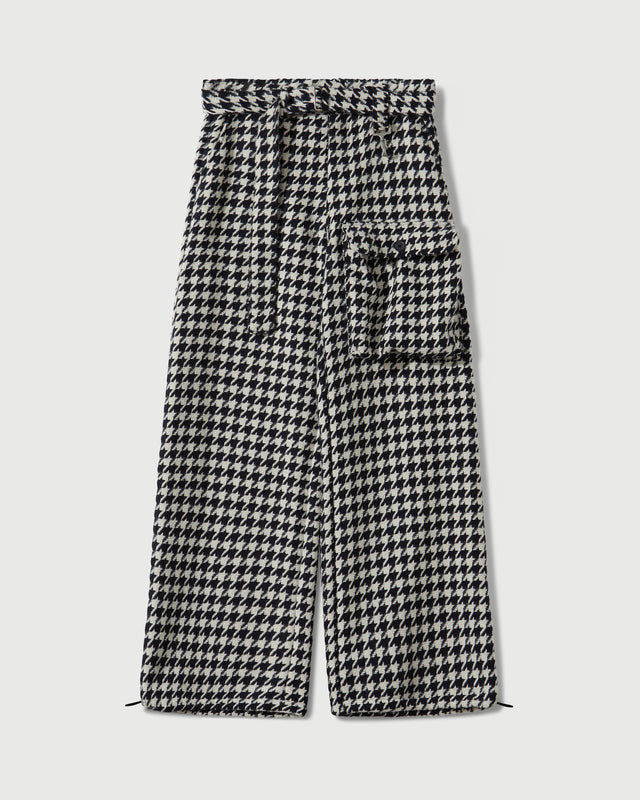 Houndstooth Patch Pocket Belted Trouser in Navy & White