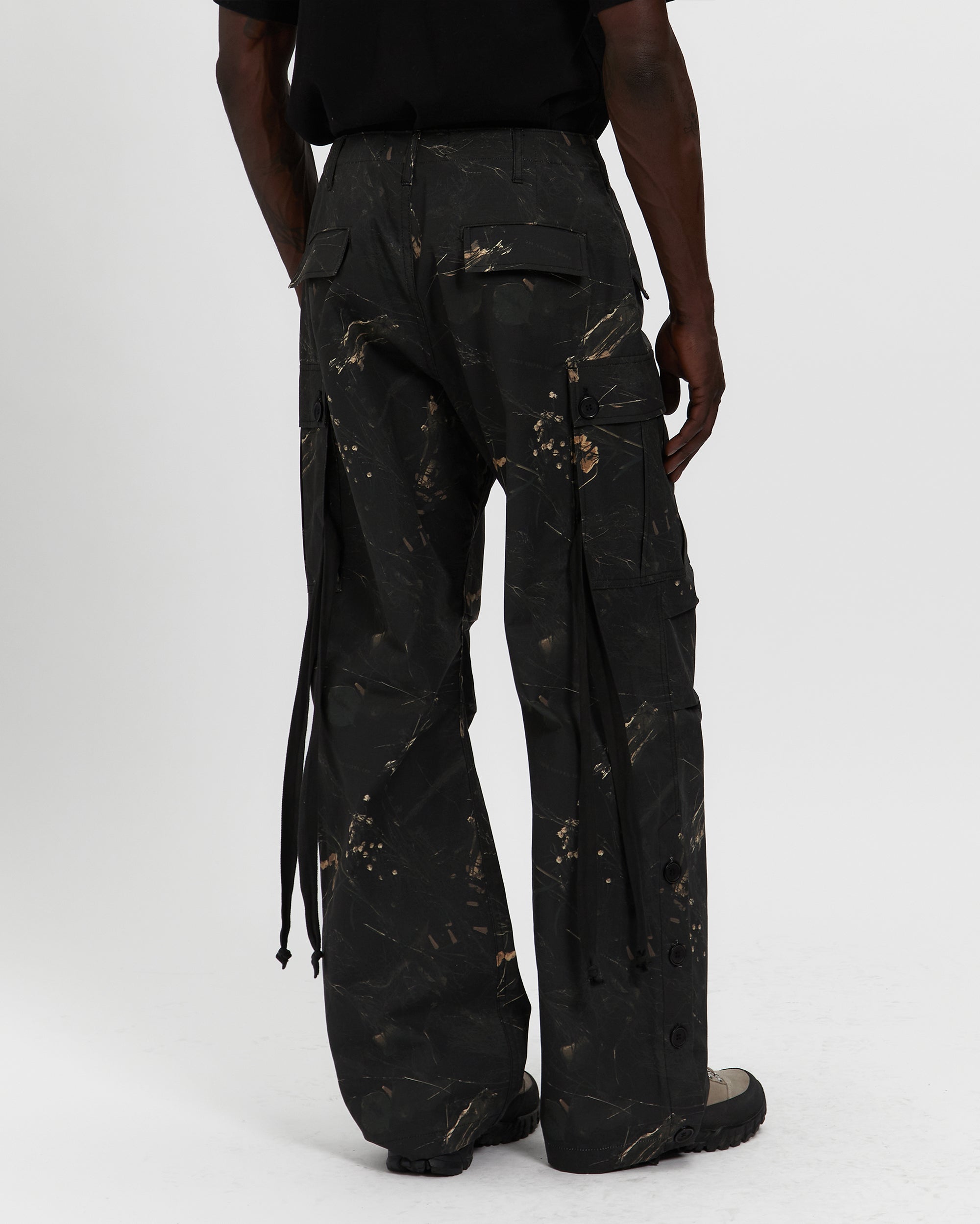 Cotton Ripstop Wide Leg Cargo Pant in Camo