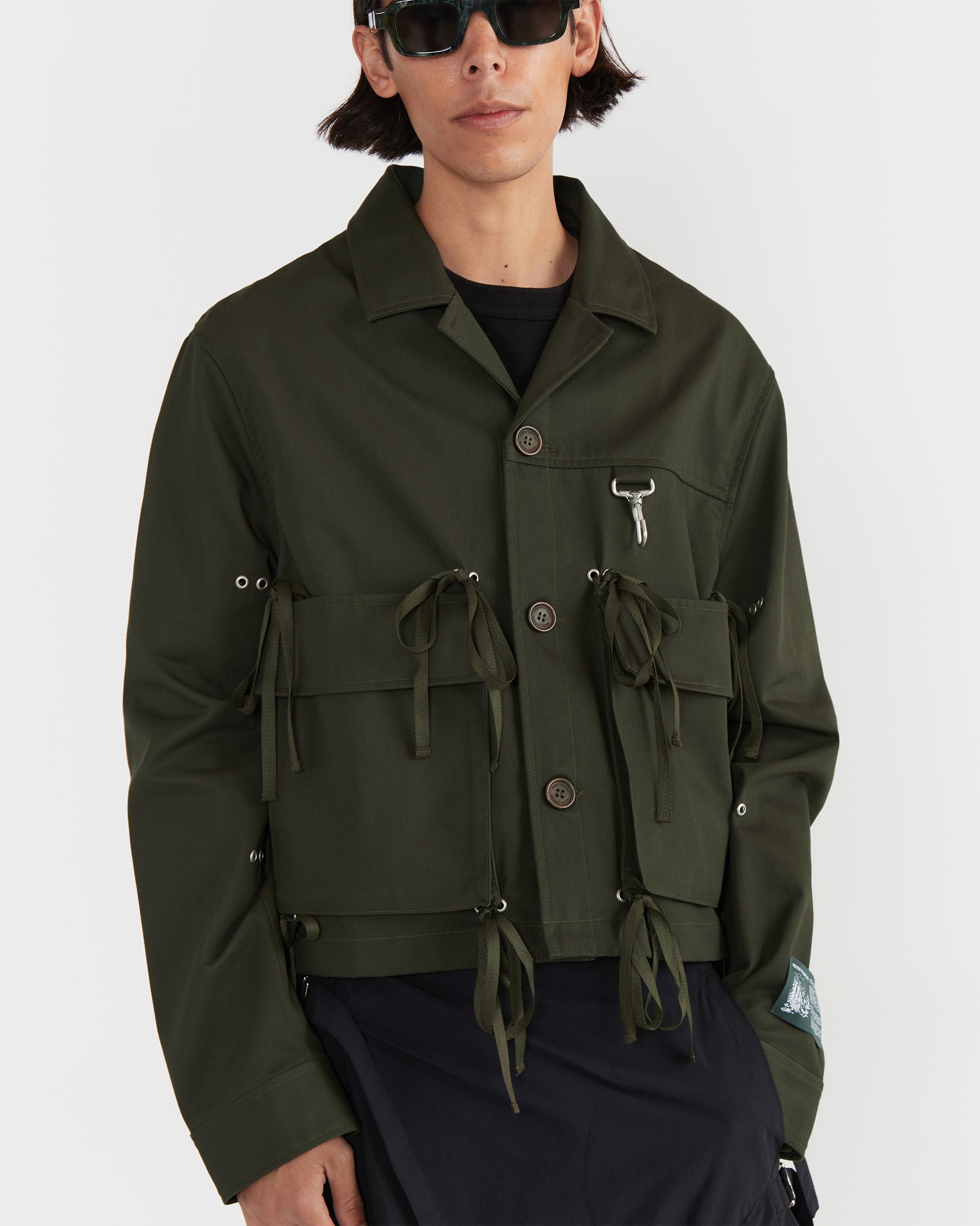 Modular Pocket Cotton Twill Three Button Jacket in Olive – REESE