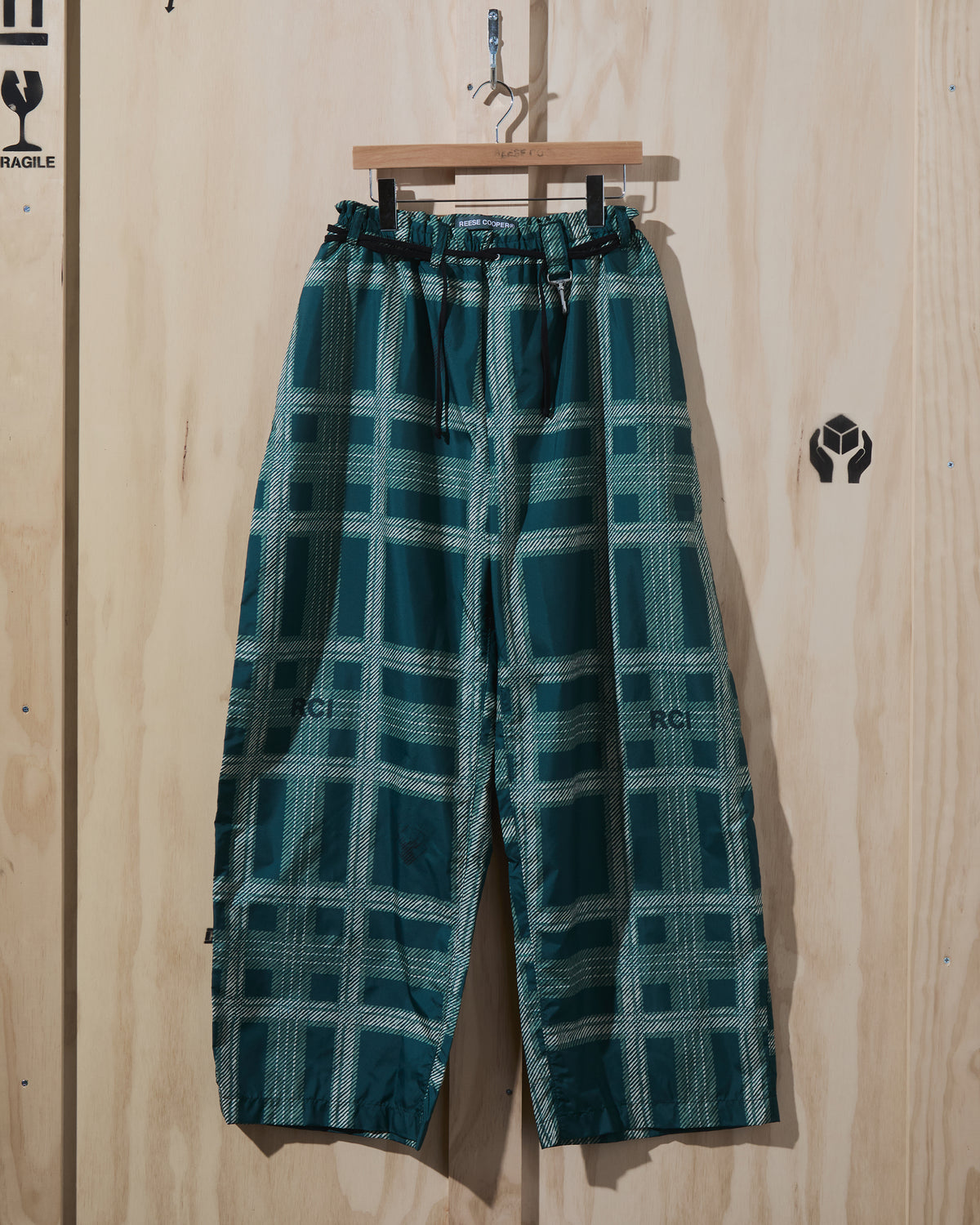 AW22 Plaid Ripstop Gathered Waist Trouser in Forest Green